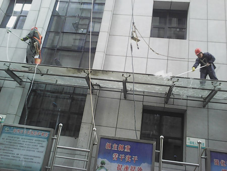 IMG_20150605_175659_534.jpg IMG_20150605_175659_534.jpg